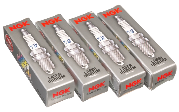 4 x NGK ILKAR7A7 Iridium Spark Plugs Image